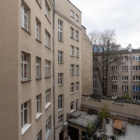 Chocimska Studio - Top Location, Tram&Shops Nearby - By Rentujemy Warszawa Zewnętrze zdjęcie